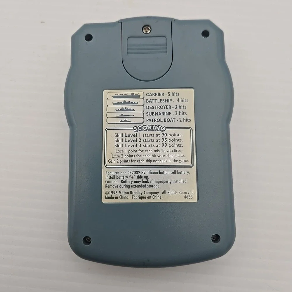 Vintage 1995 Battleship Electronic Hand Held Game Milton‎ Bradley Toy